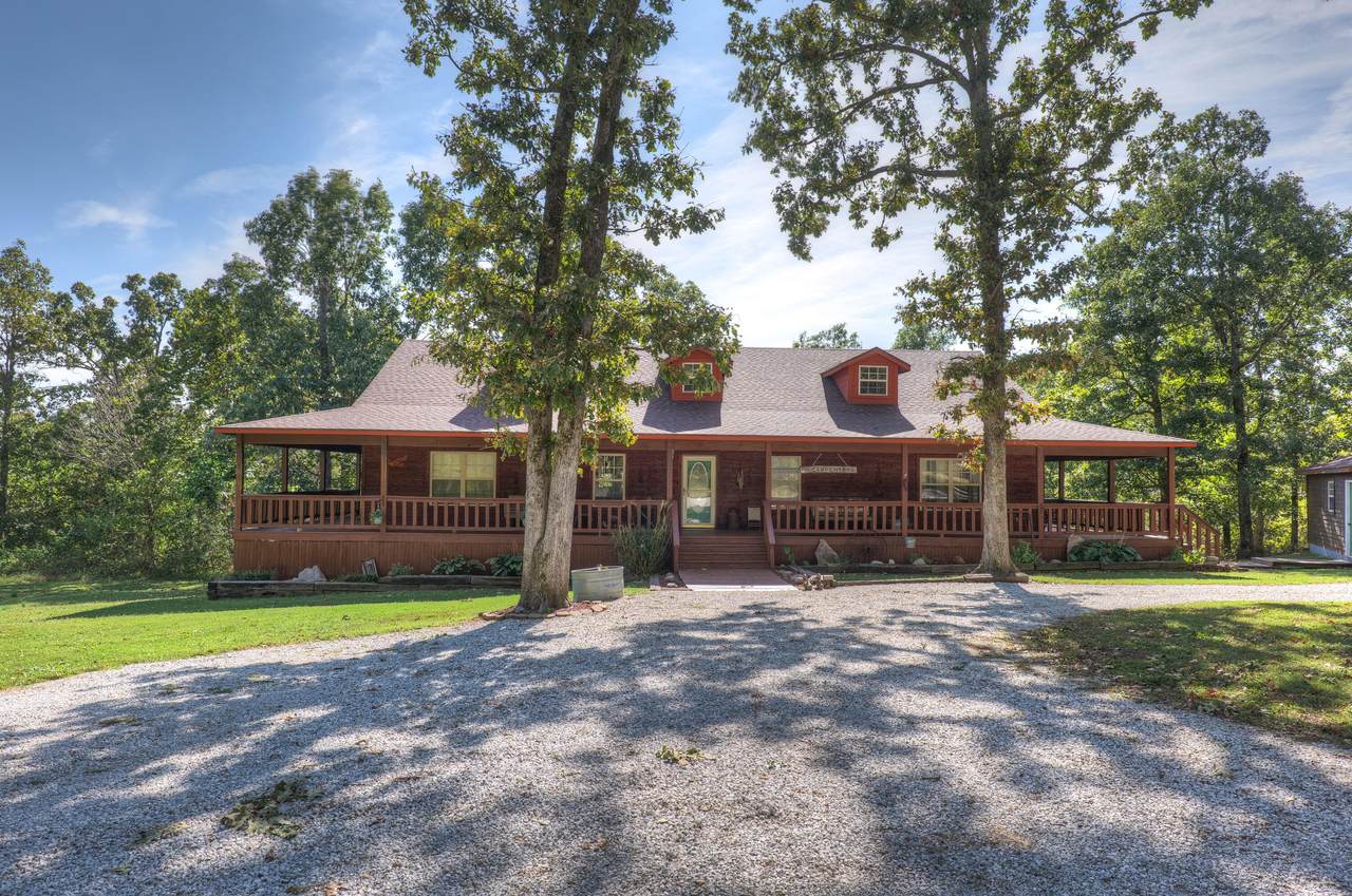 575 Redwood Lane - Photo 1