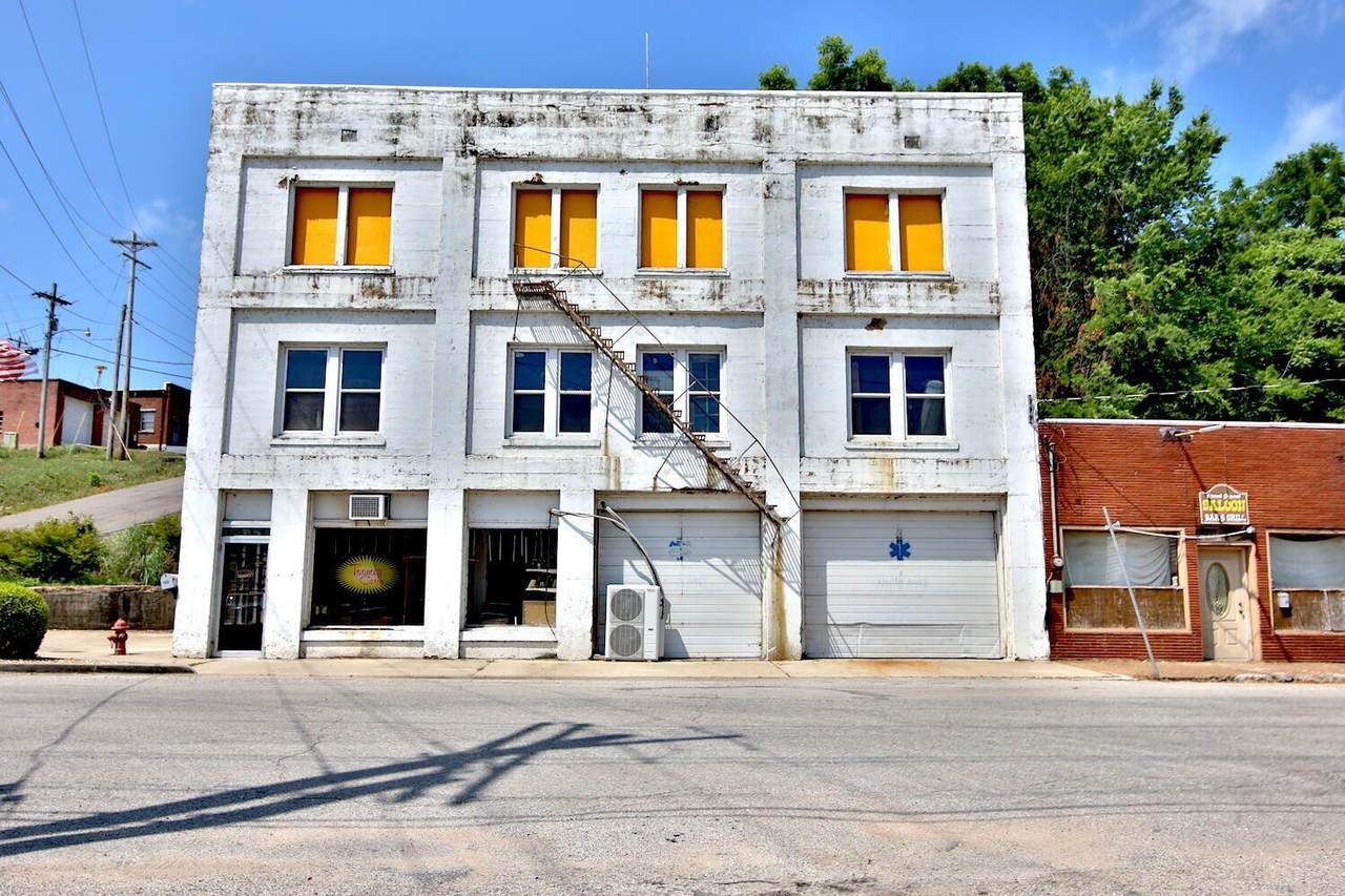 203 Front Street - Photo 1