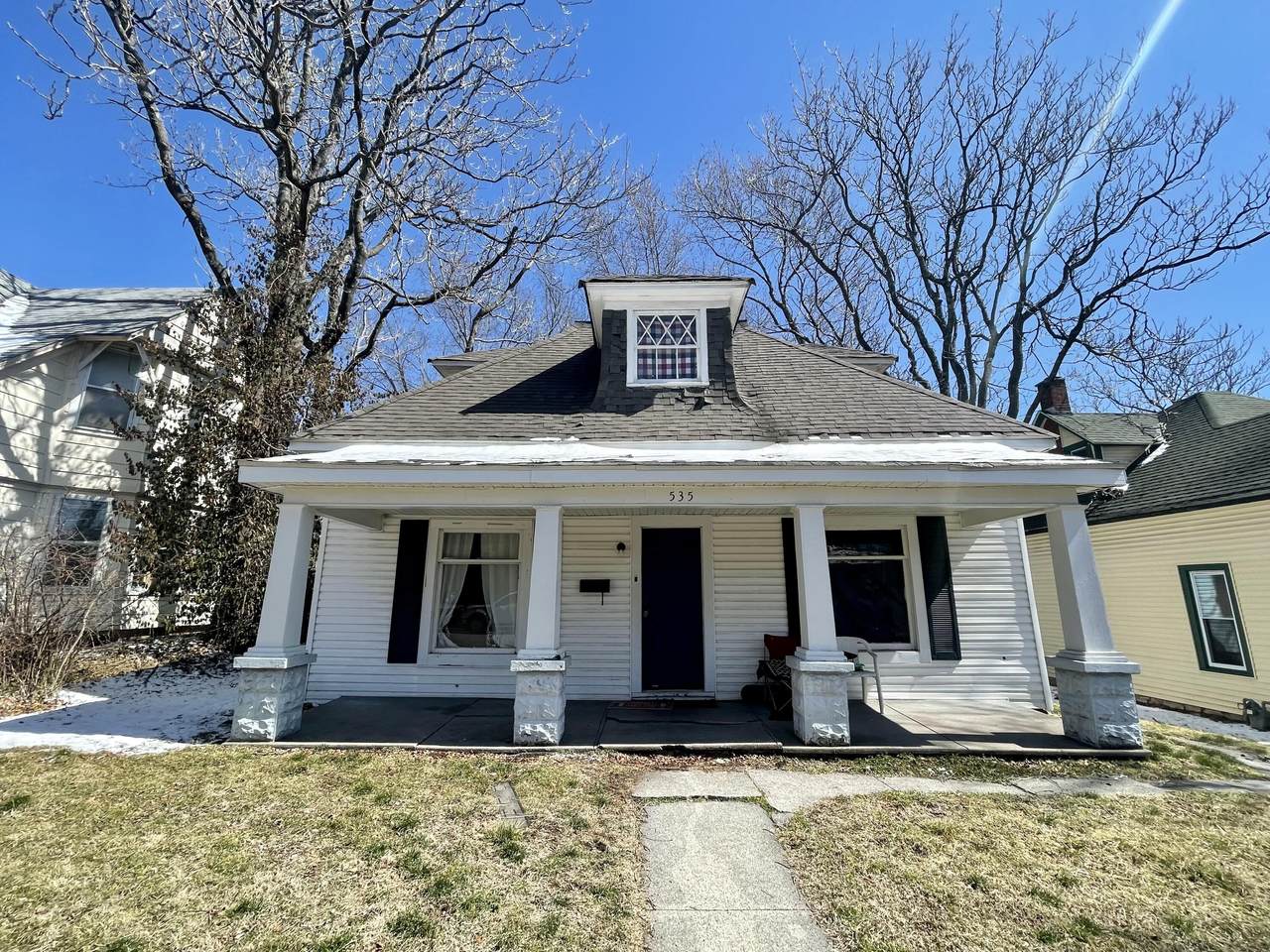 535 Wall Avenue - Photo 1