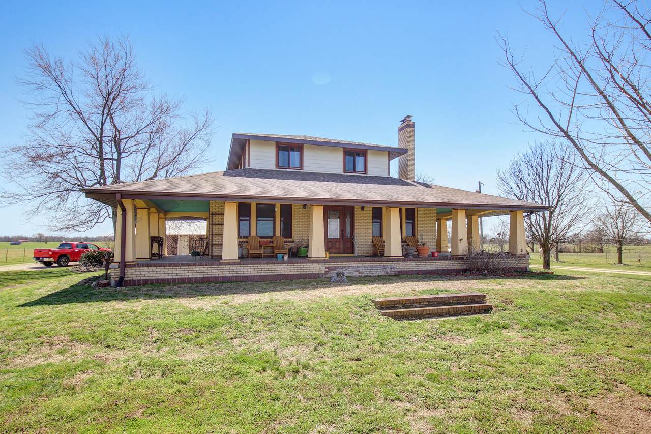 1904 Barnett Road - Photo 1