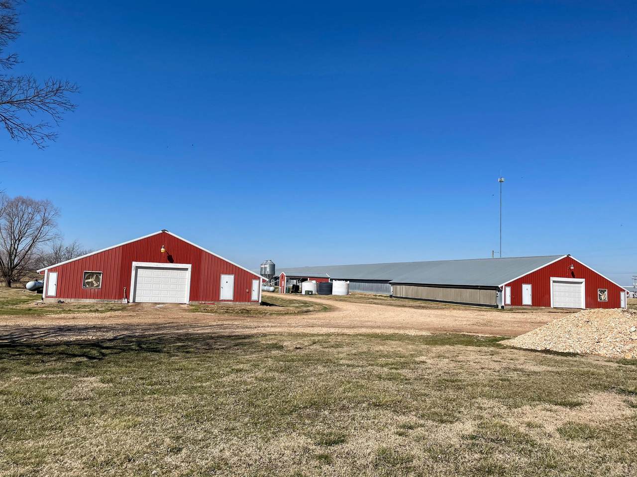 23697 Hwy 12 - Photo 1