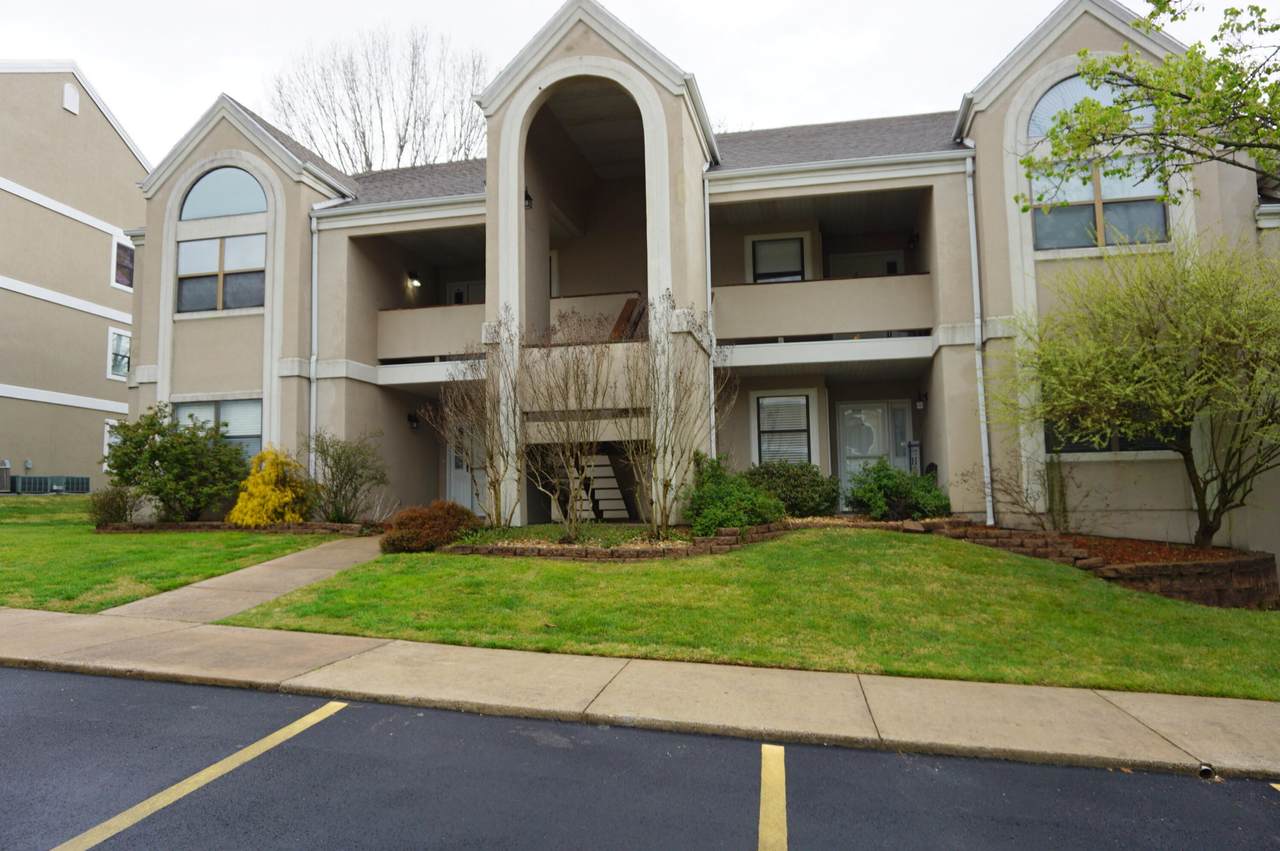 305 Wimbledon Drive - Photo 1