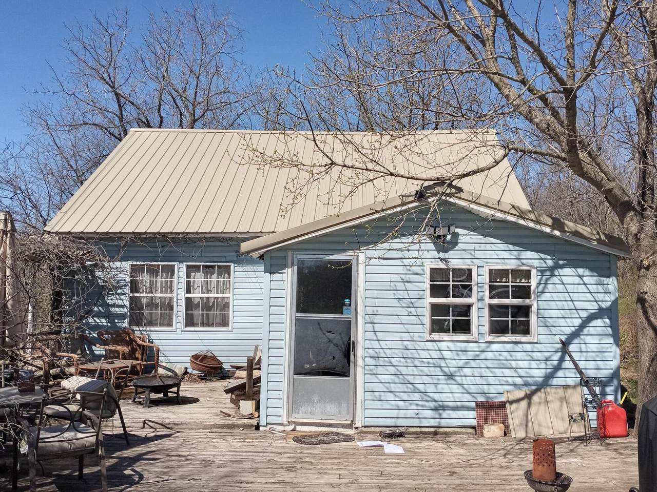 16090 Farm Road 2130 - Photo 1