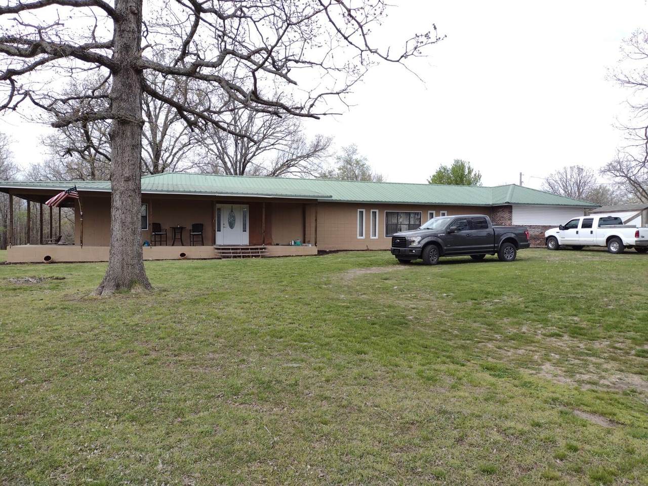 7470 Elm Drive - Photo 1