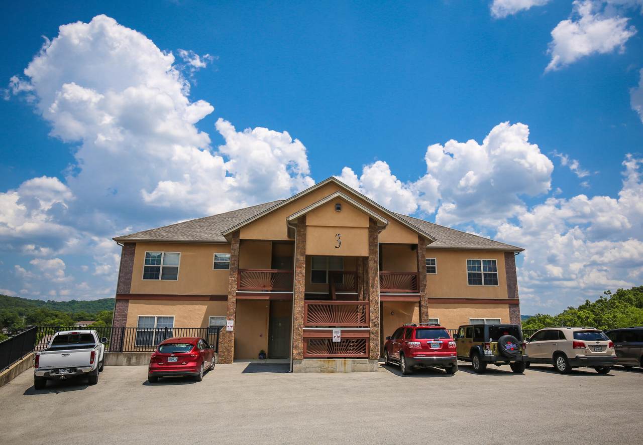 201 Rockwood Lane - Photo 1