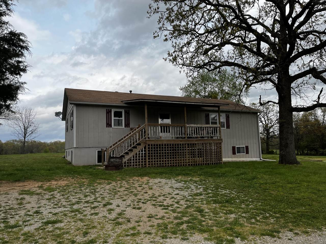 10068 County Road 8490 - Photo 1