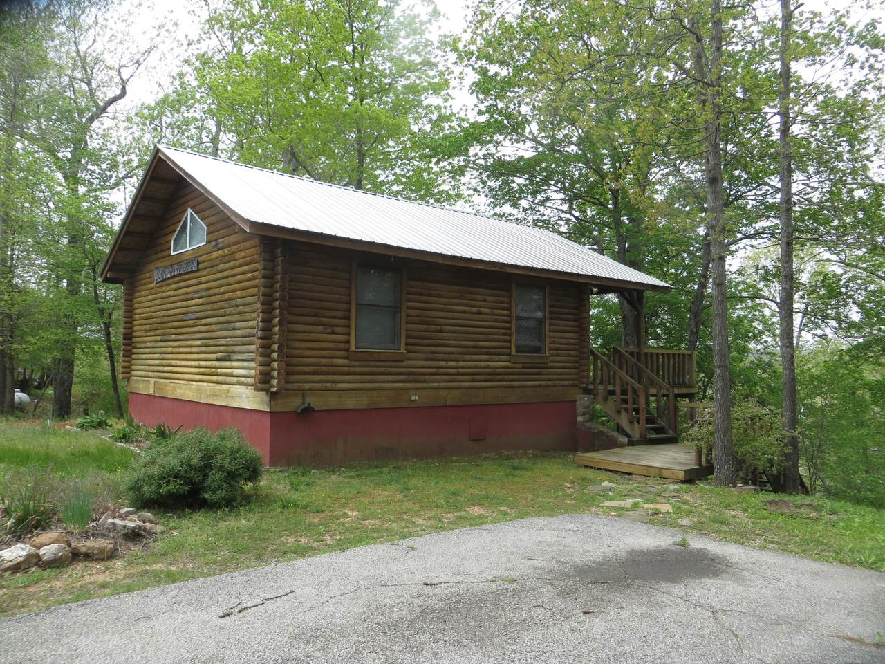 000 John Wayne Cabins 63 Highway S - Photo 1