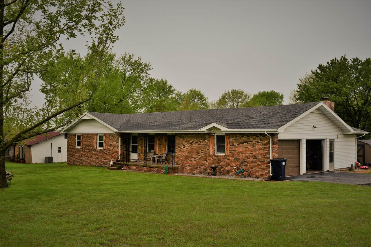 5 Sherwood Trail - Photo 1