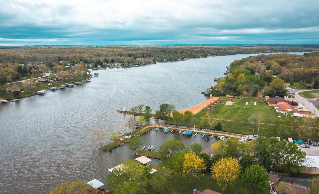 2277 Lakeshore Drive - Photo 1
