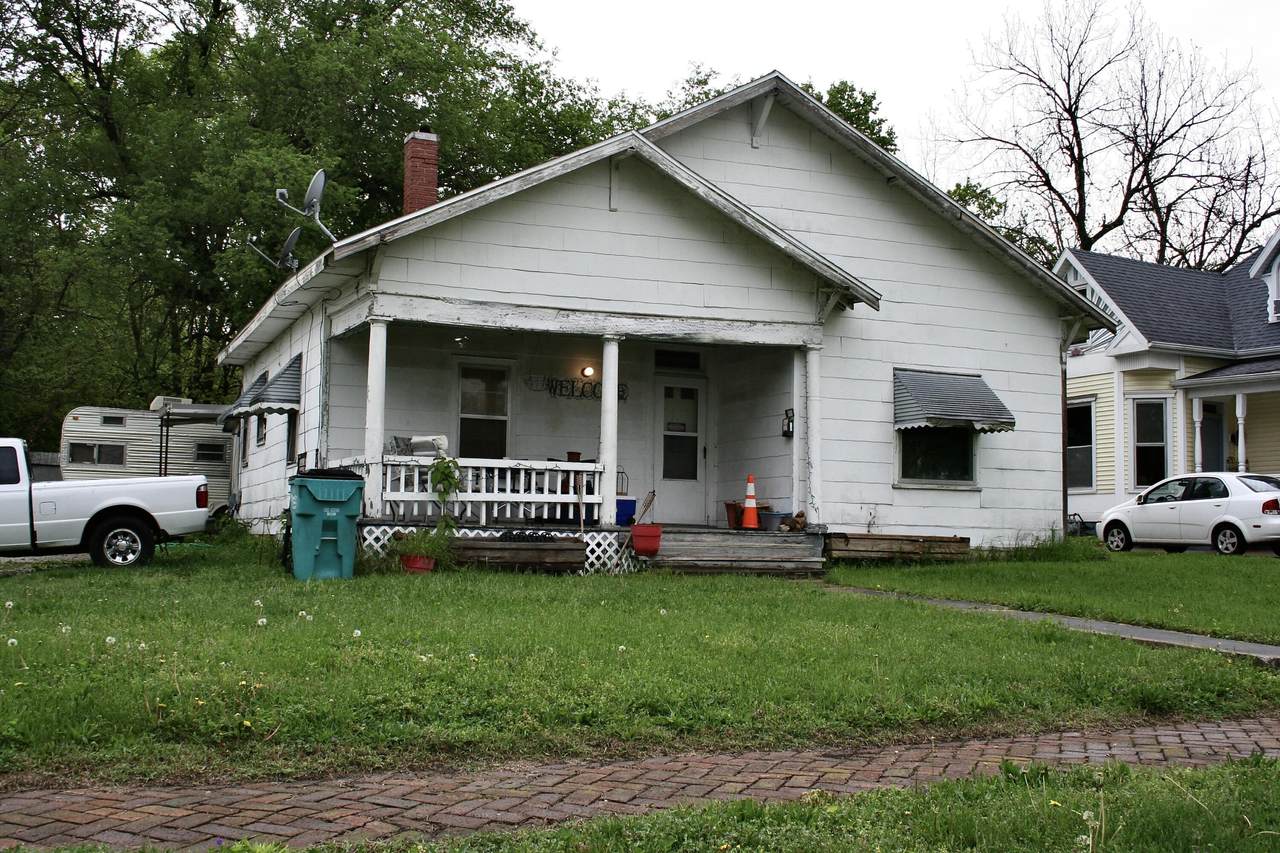 2023 Robberson Avenue - Photo 1