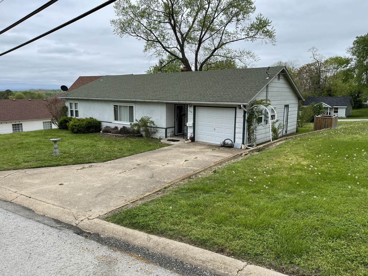 308 E. Hamilton Ave Avenue - Photo 1