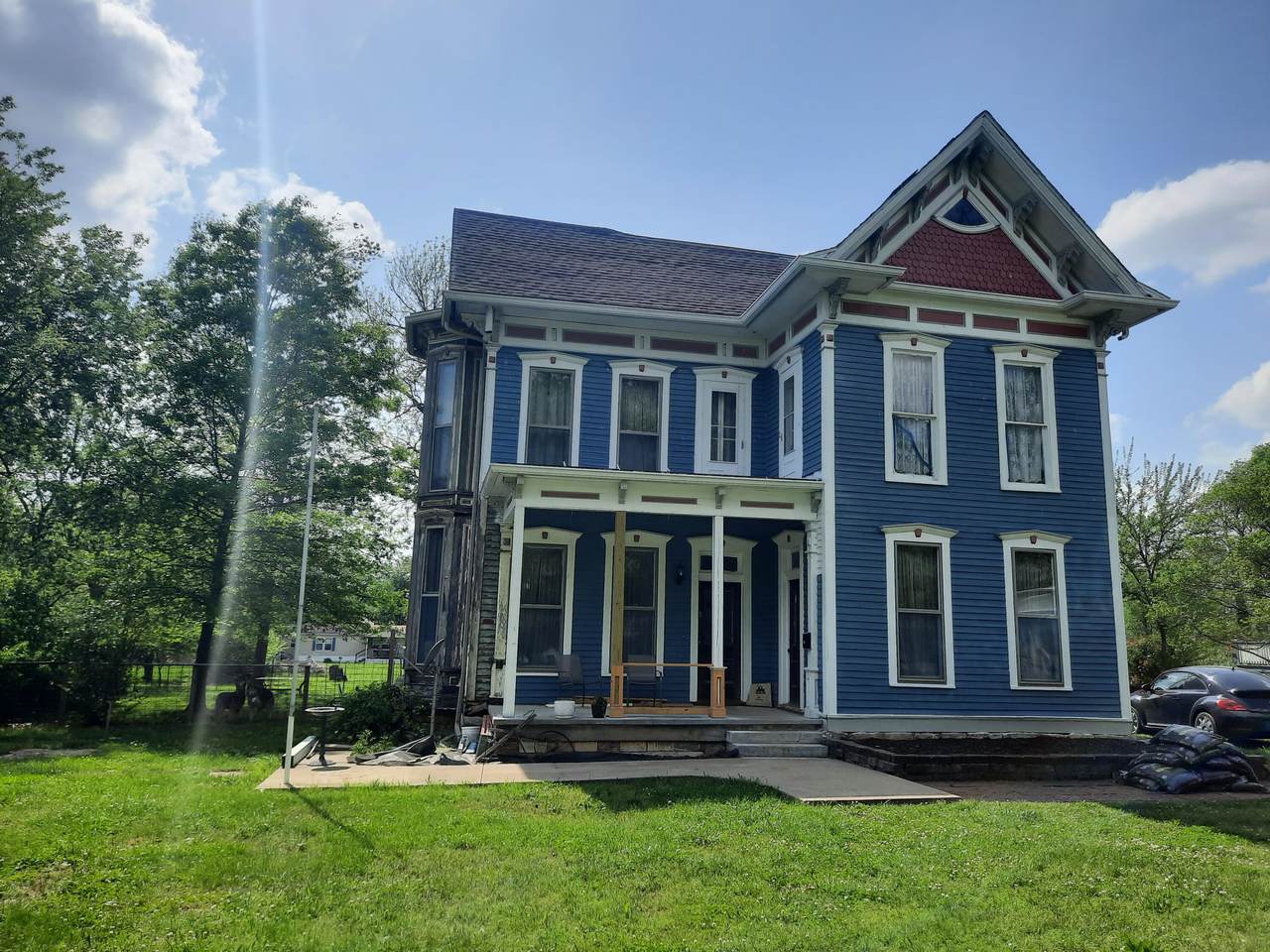505 Walnut Street - Photo 1