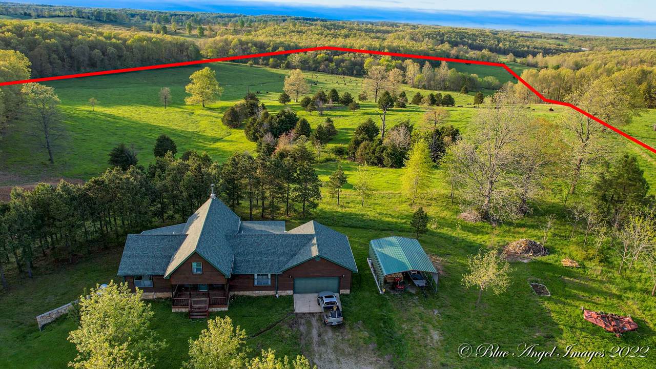 4301 County Road 7640 - Photo 1