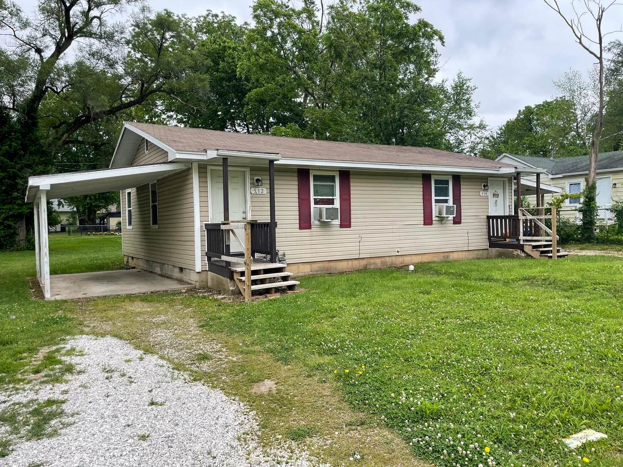 510-512 West Avenue - Photo 1