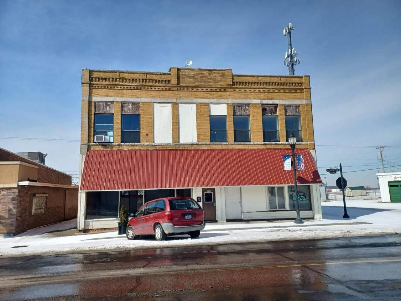 600 Main Street - Photo 1