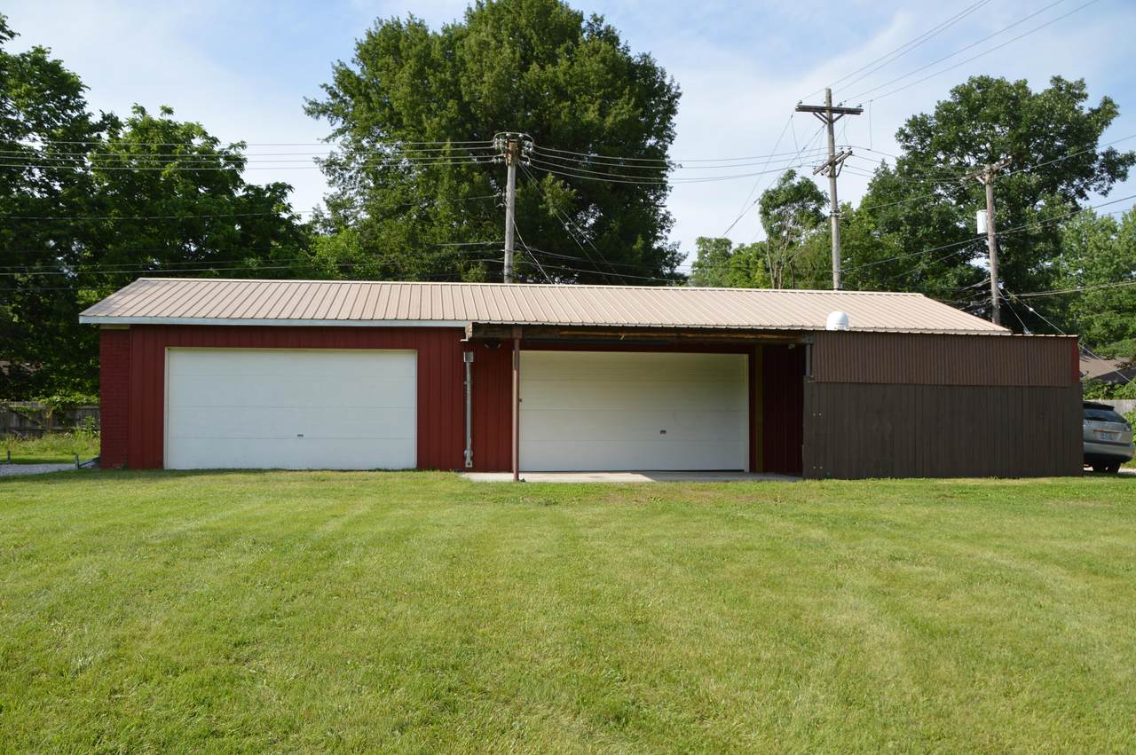 1015 Nichols Street - Photo 1