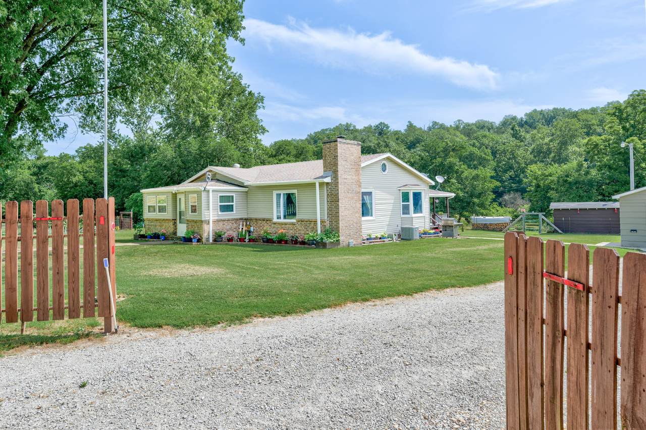 1306 County Road 955 - Photo 1