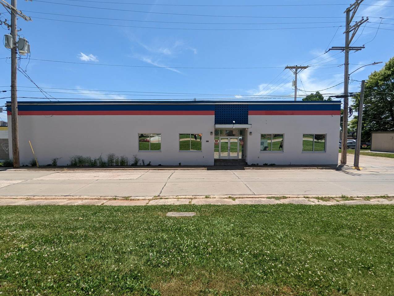 300 Chestnut Street - Photo 1