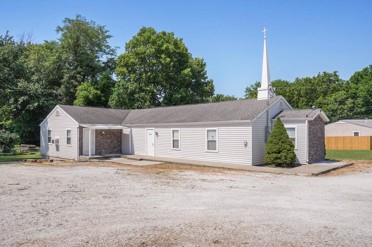 3112 Grand Street - Photo 1