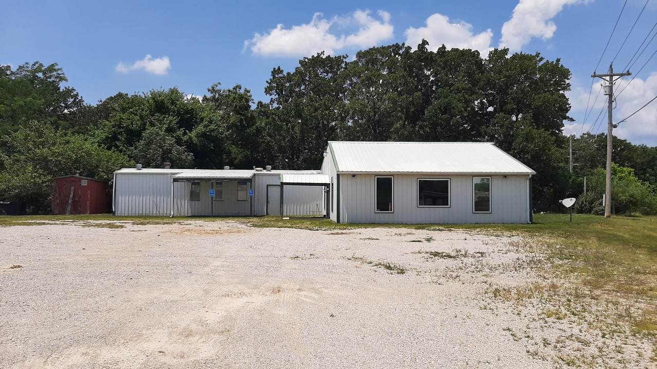 22956 Sawyers Drive - Photo 1