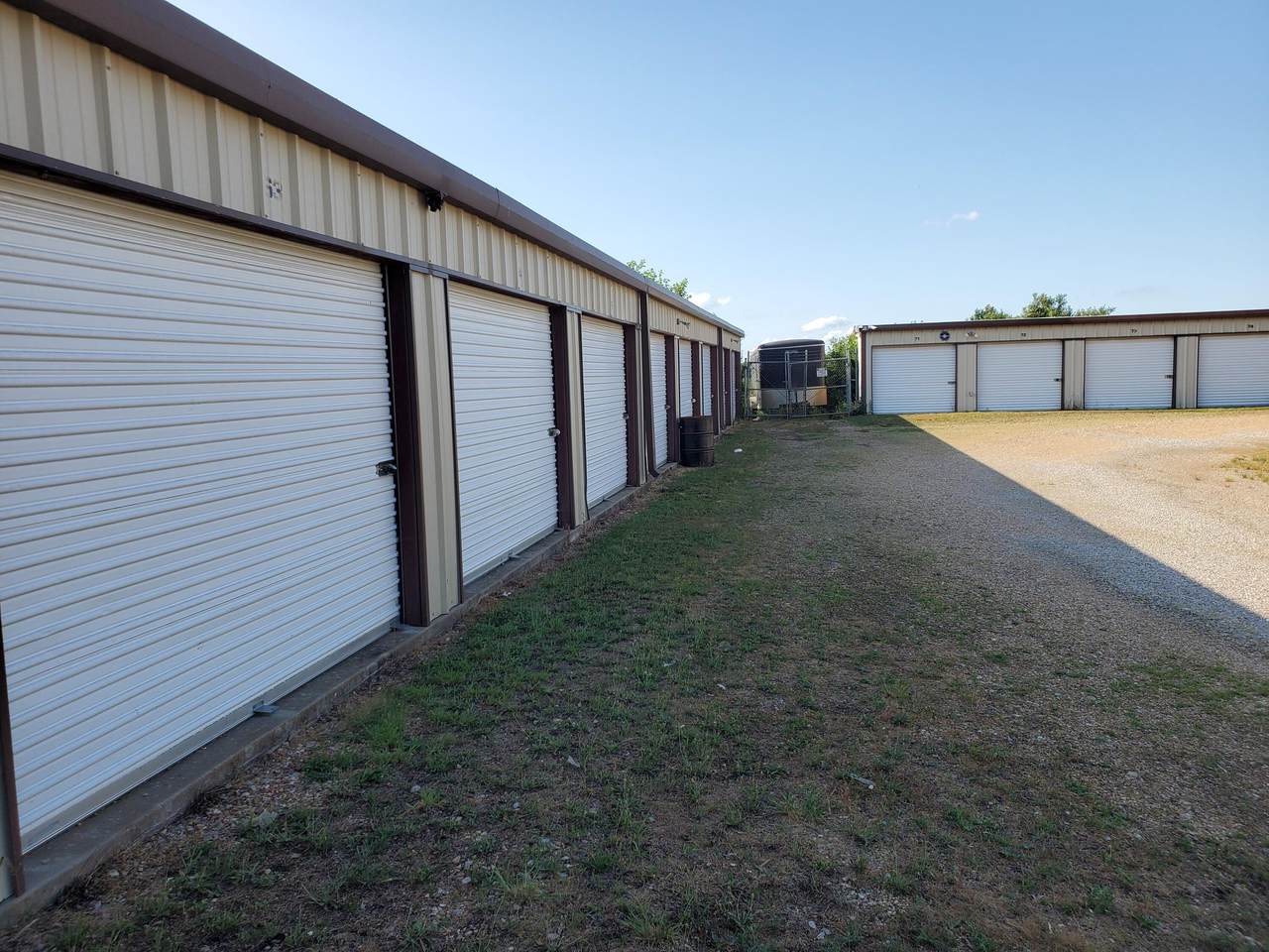 1227 Commericail Street - Photo 1