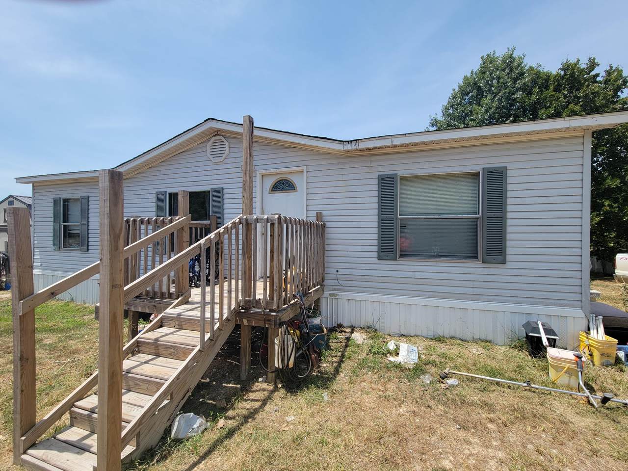 1501 County Road 221 - Photo 1