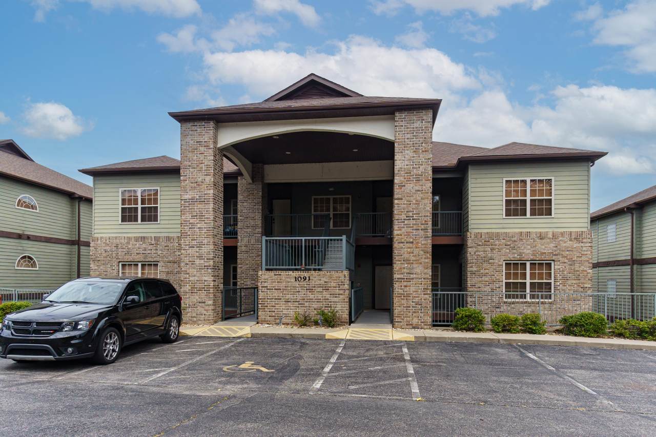 1091 Golf Drive - Photo 1