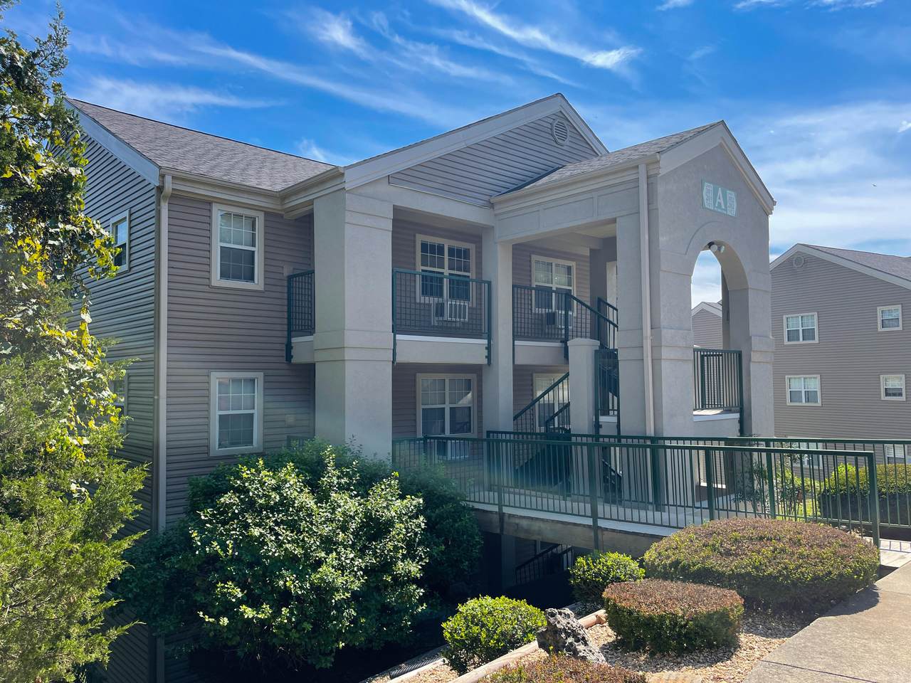 505 Valley View Road - Photo 1