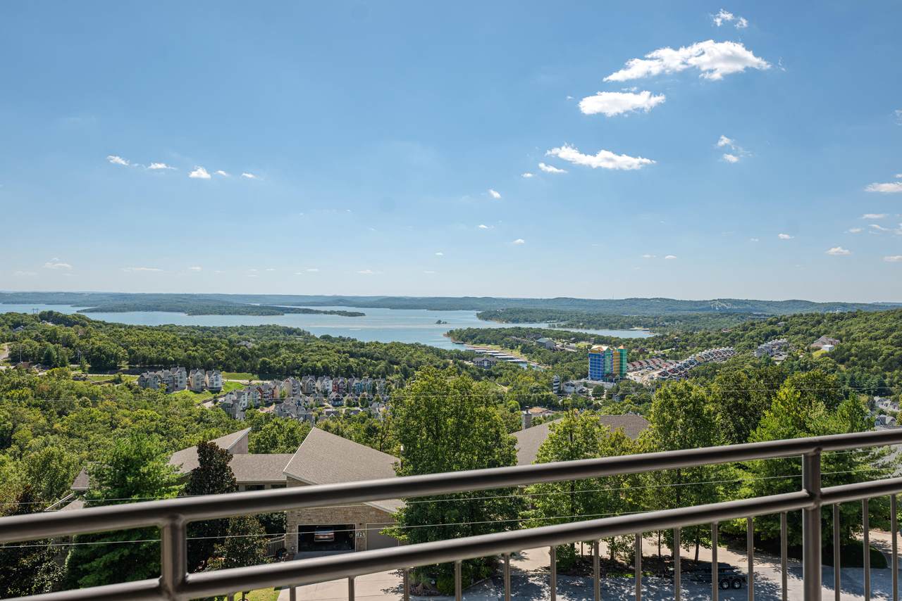 53 Royal Vista Drive - Photo 1