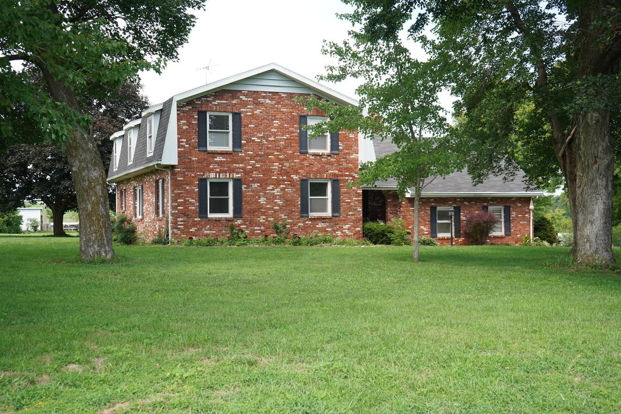 12202 Farm Road 177 - Photo 1