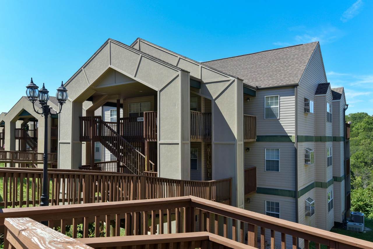 12 Woodpecker Lane - Photo 1