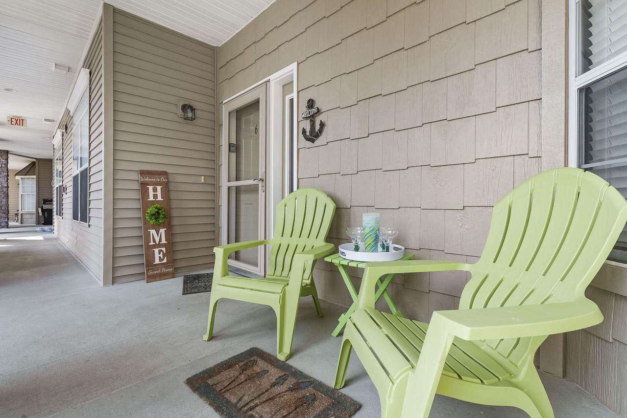 680 Emerald Pointe Drive - Photo 1