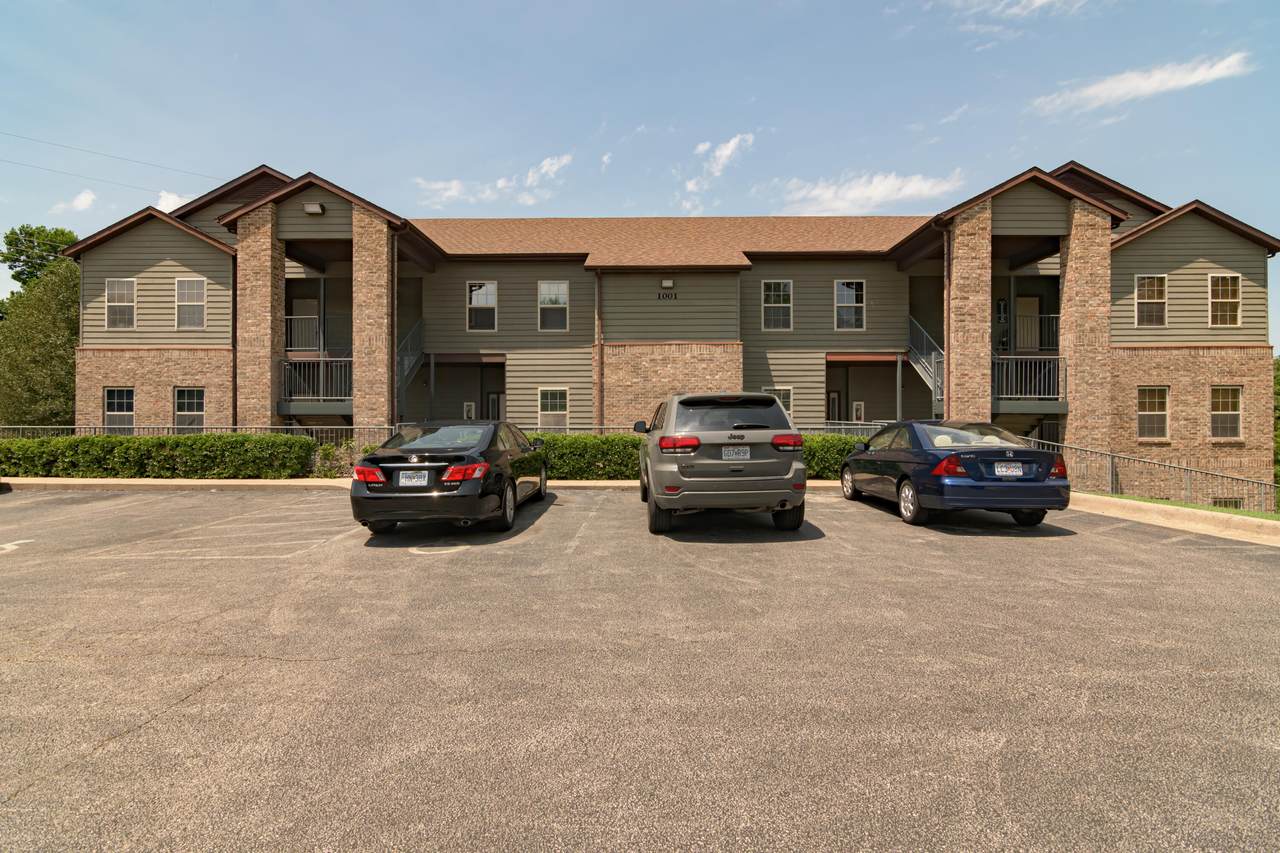 1001 Golf Drive - Photo 1