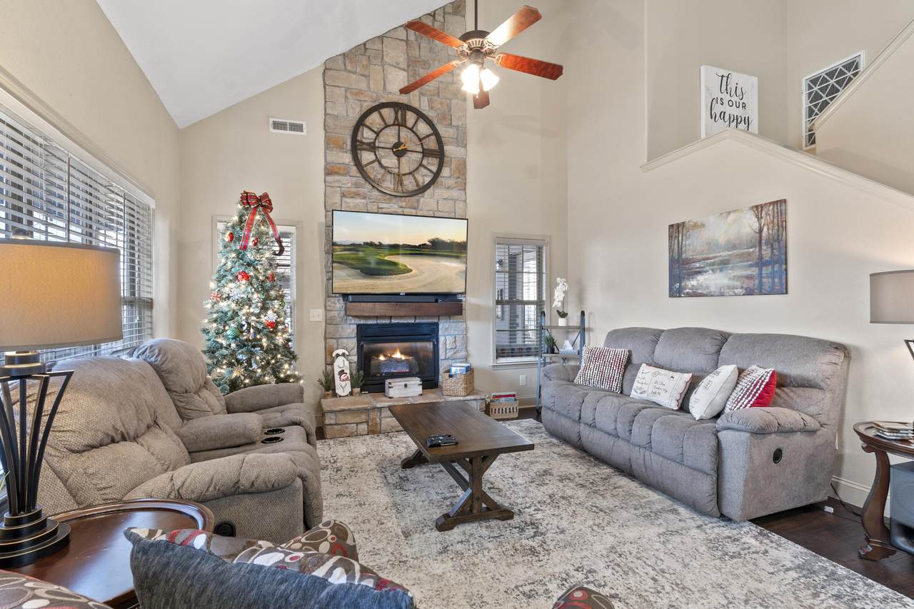1251 Golf Drive - Photo 1