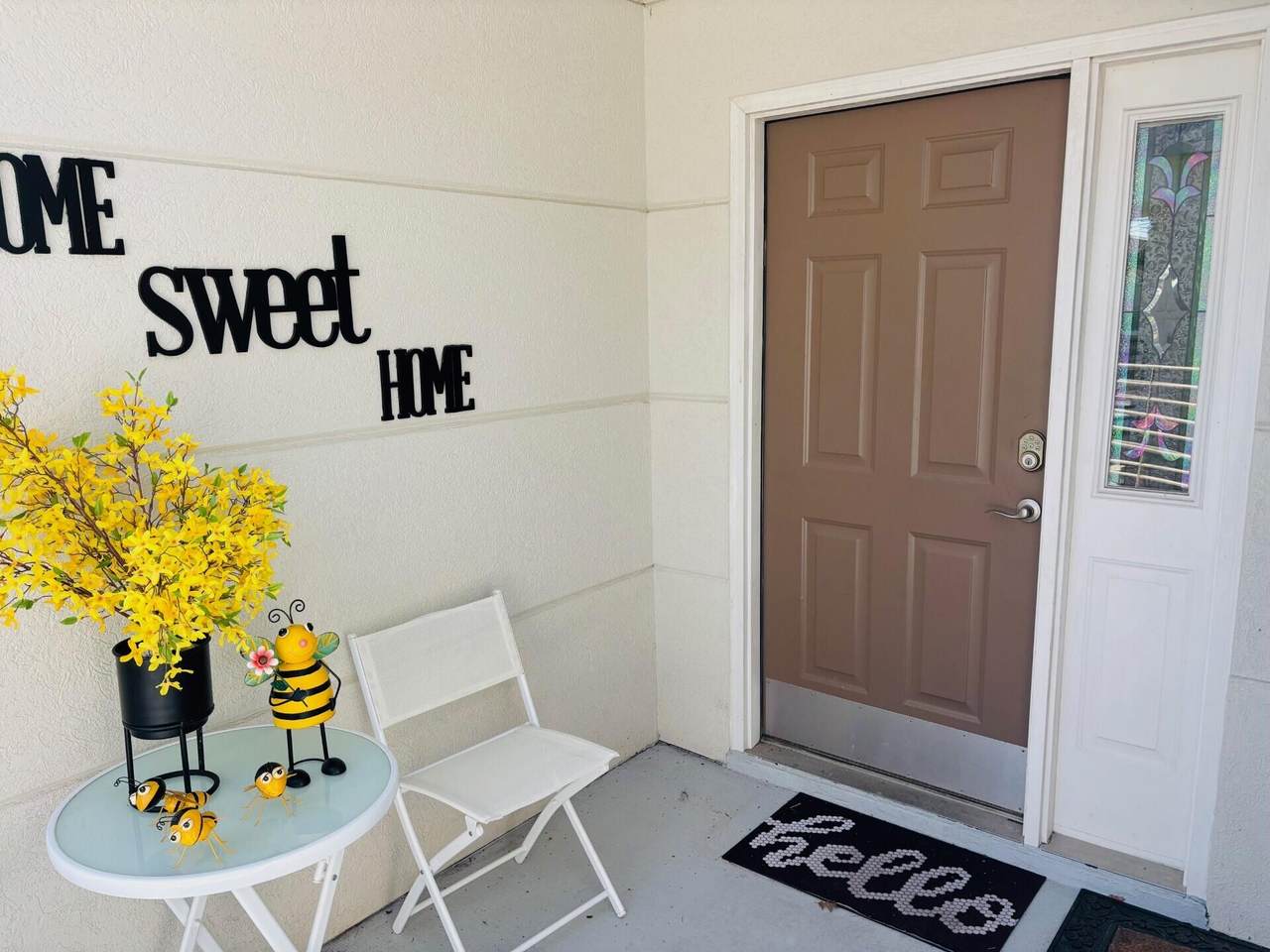 111 Oxford Court - Photo 1