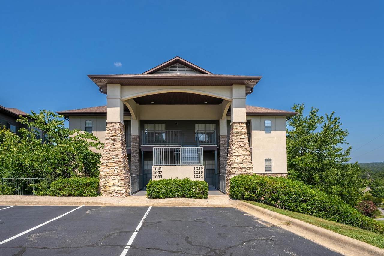 1031 Golf Drive - Photo 1