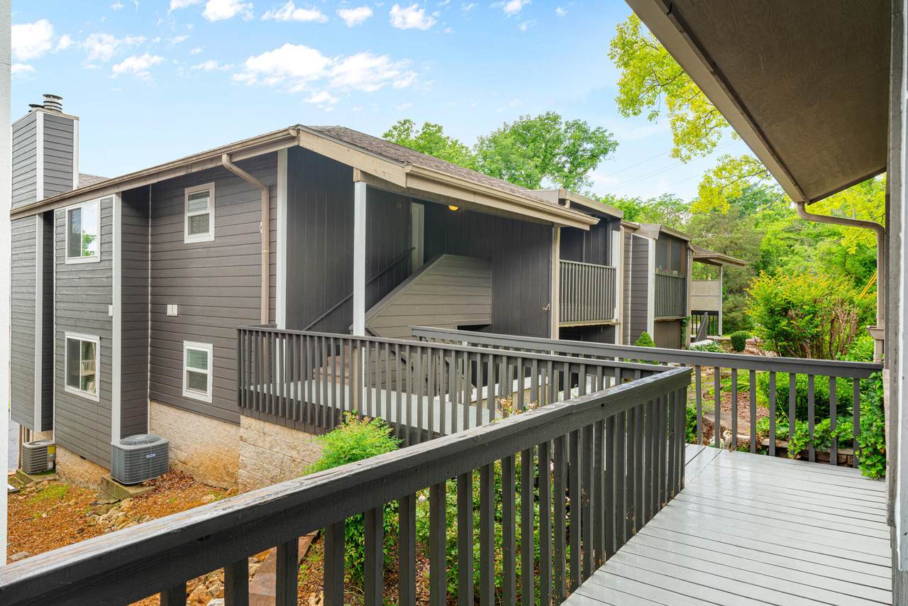 118 Hensley Street - Photo 1