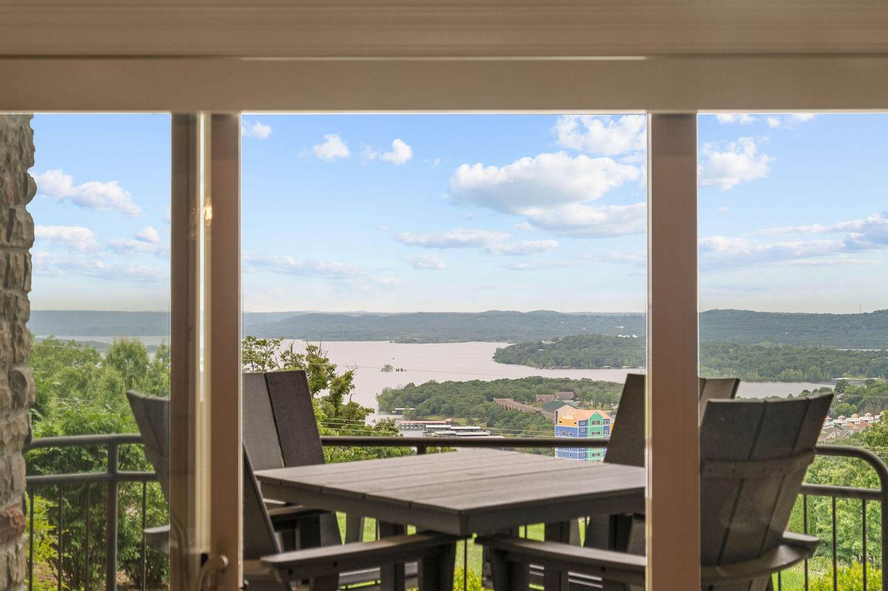 130 Royal Vista Drive - Photo 1