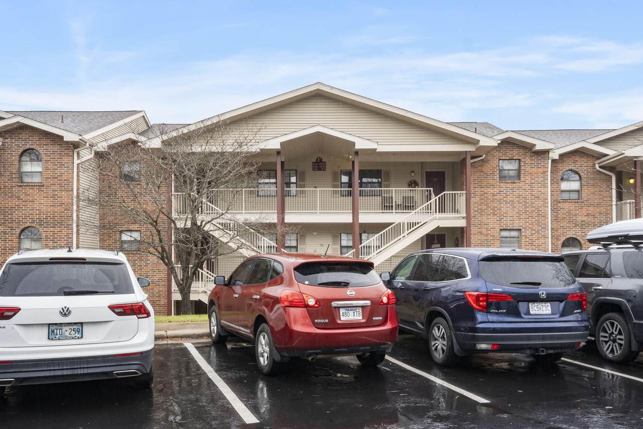 350 Wildwood Drive - Photo 1