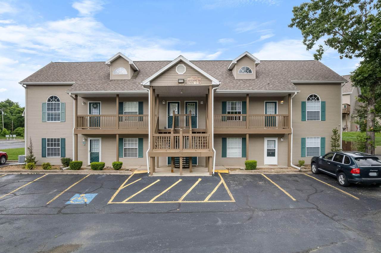 540 Abby Lane - Photo 1