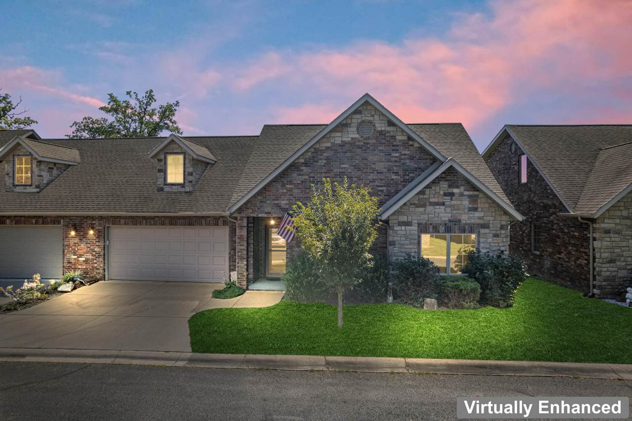 180 Stillwood Drive - Photo 1