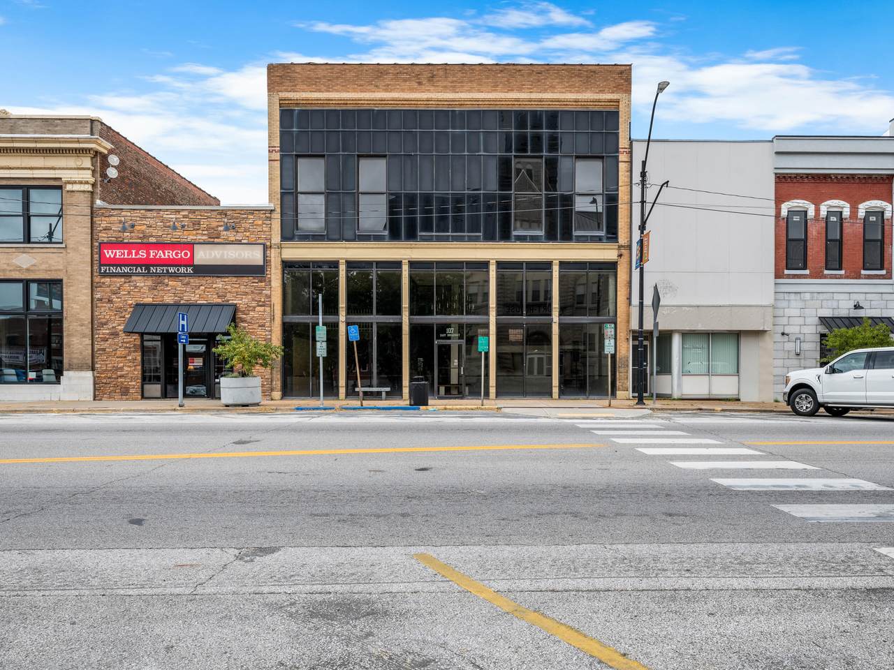 107 Broadway Street - Photo 1