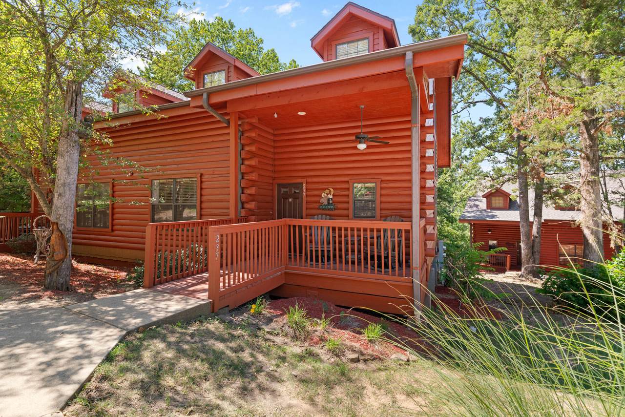 237 Oakridge Road - Photo 1