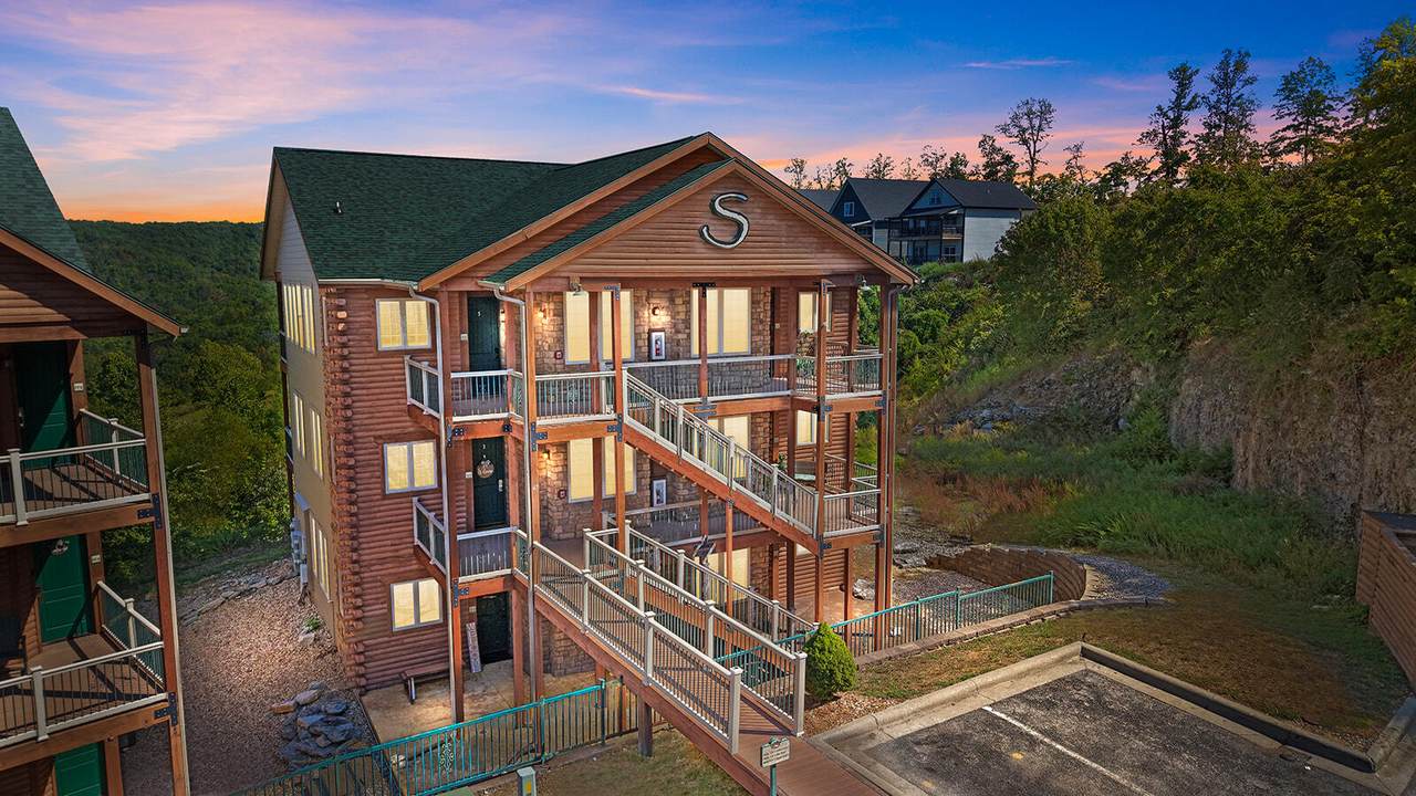 47 Stone Cliff Circle - Photo 1