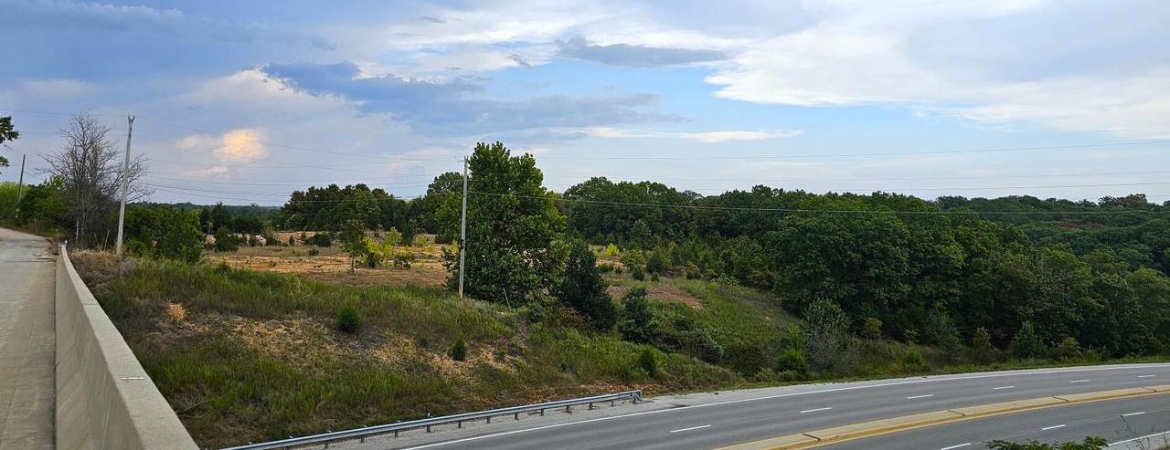 000 Armadillo Ln. - Photo 1