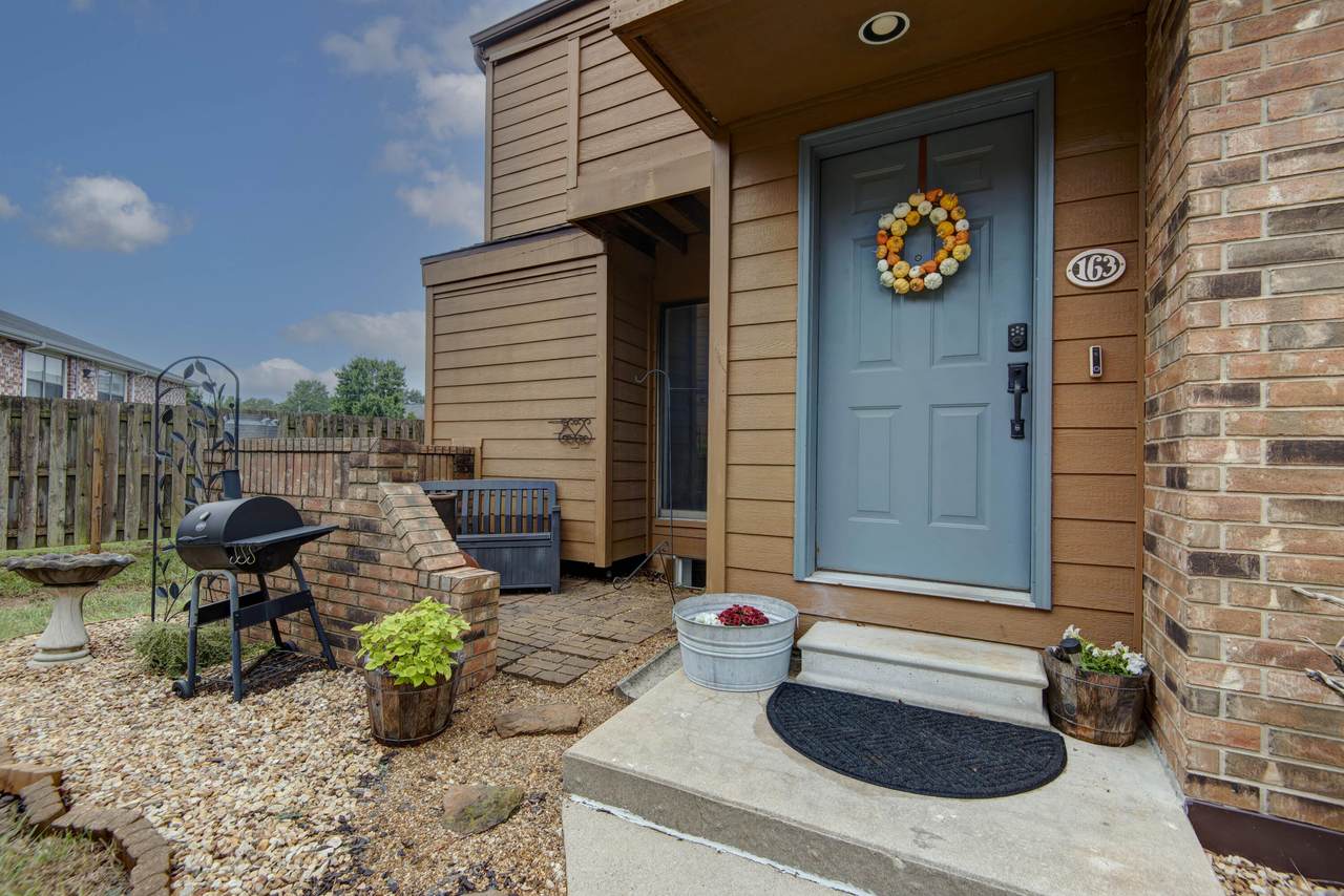 3440 Delaware Avenue - Photo 1