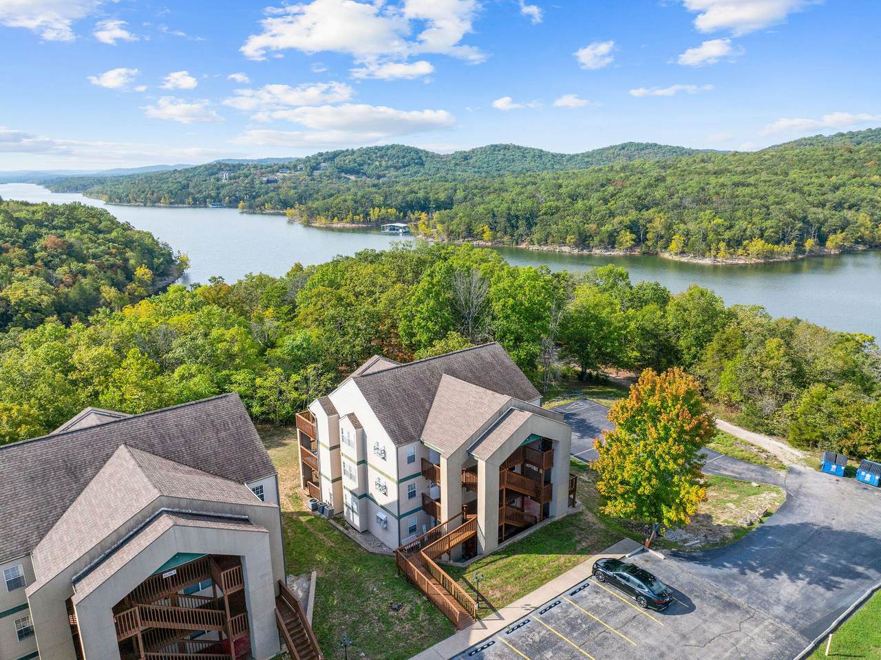 17 Goldfinch Road - Photo 1