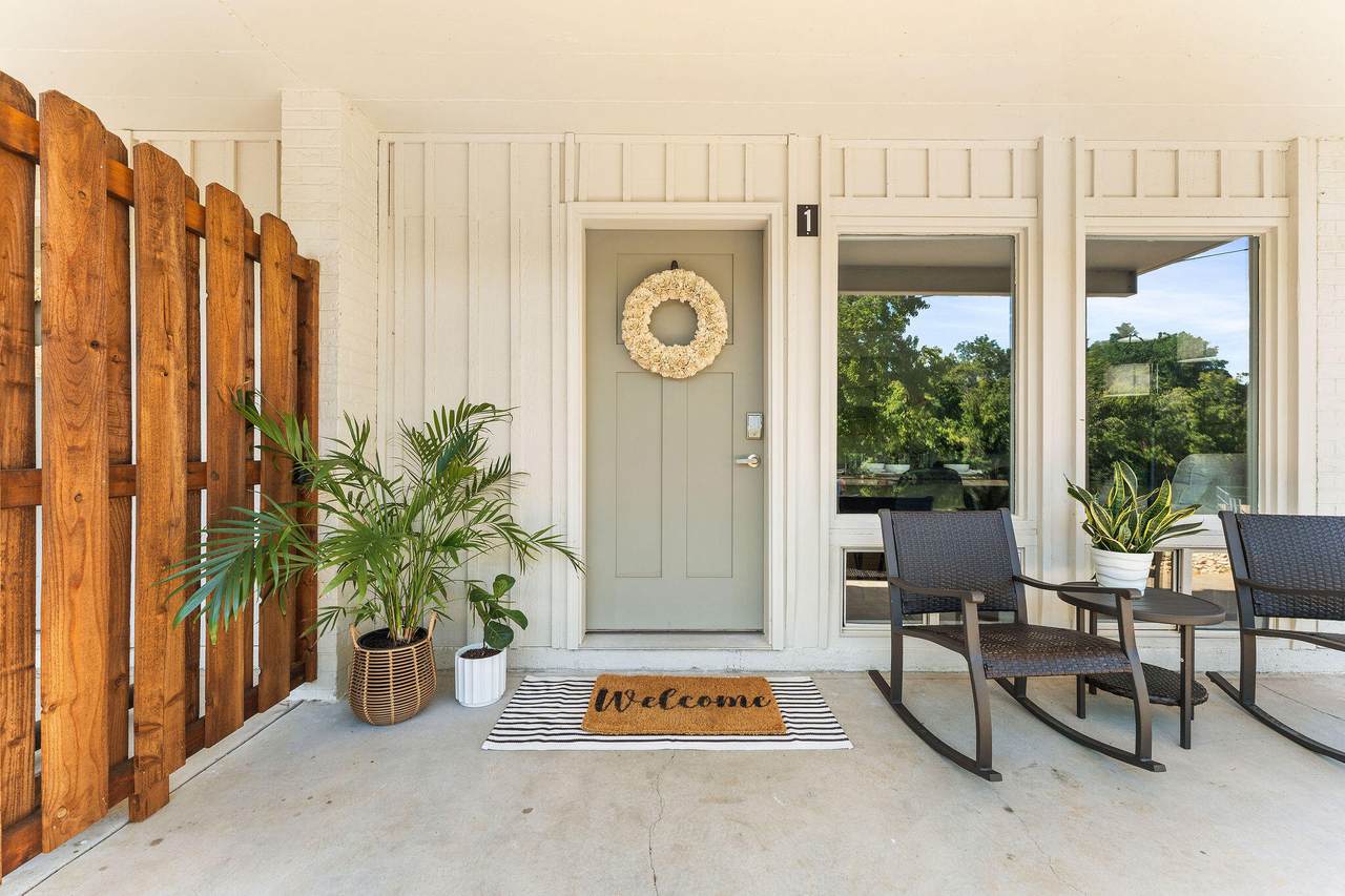 403 Veterans  Blvd - Photo 1