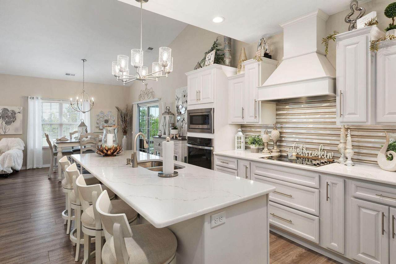 121 Rue De Villas Circle - Photo 1