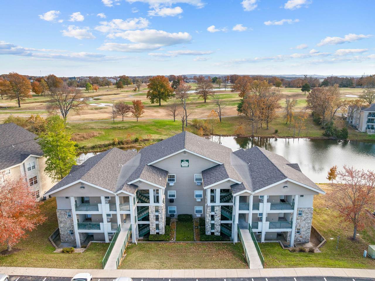 170 W Rockford Drive - Photo 1